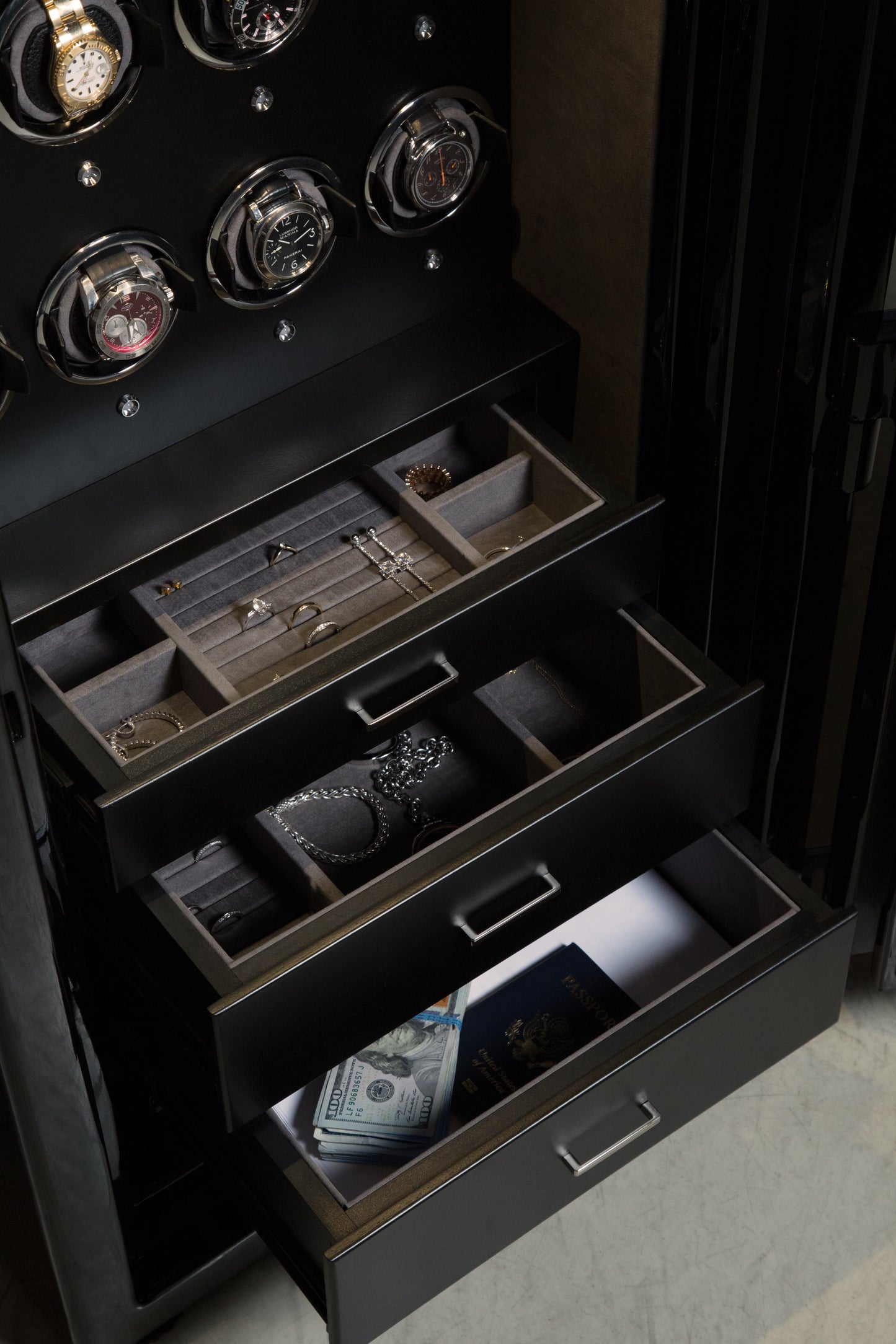 Wolf - Atlas 12-Unit Watch Winder Safe