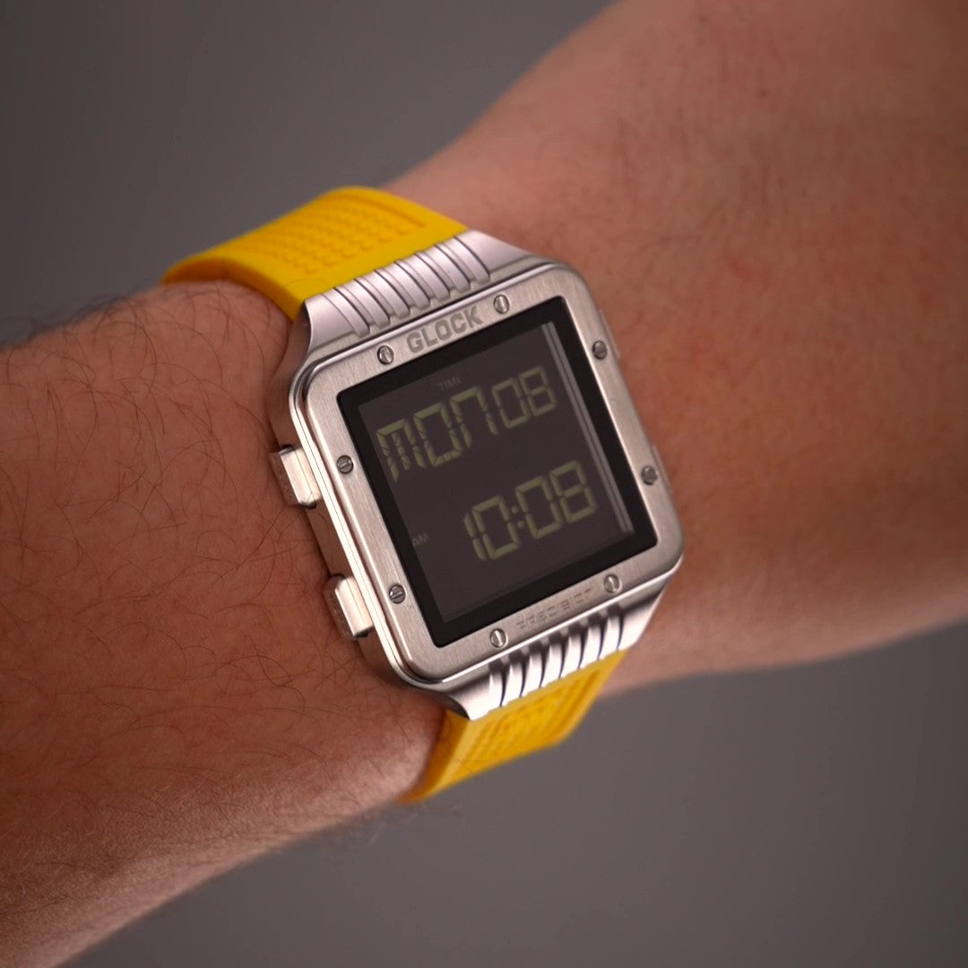 <iframe width="483" height="858" src="https://www.youtube.com/embed/ZW215NFJsOY" title="GLOCK - Digital Quartz | GW-23-1-22" frameborder="0" allow="accelerometer; autoplay; clipboard-write; encrypted-media; gyroscope; picture-in-picture; web-share" referrerpolicy="strict-origin-when-cross-origin" allowfullscreen></iframe>