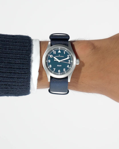 <iframe width="483" height="858" src="https://www.youtube.com/embed/z0PKAOIuGtM" title="HAMILTON - Khaki Field Quartz 38mm | H69401940 #hamiltonwatch" frameborder="0" allow="accelerometer; autoplay; clipboard-write; encrypted-media; gyroscope; picture-in-picture; web-share" referrerpolicy="strict-origin-when-cross-origin" allowfullscreen></iframe>