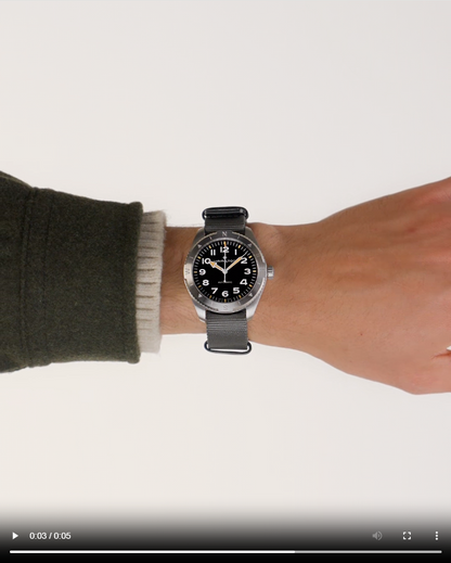 <iframe width="467" height="830" src="https://www.youtube.com/embed/fvbo1VGLiBk" title="HAMILTON - Khaki Feild Expedition | H70315930 wrist shot video #hamiltonwatch" frameborder="0" allow="accelerometer; autoplay; clipboard-write; encrypted-media; gyroscope; picture-in-picture; web-share" referrerpolicy="strict-origin-when-cross-origin" allowfullscreen></iframe>