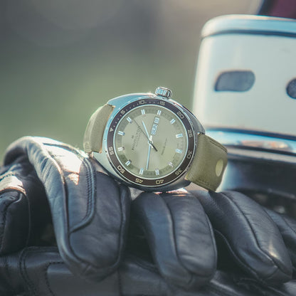 HAMILTON - American Classic PanEurop Day/Date Auto | H35445860