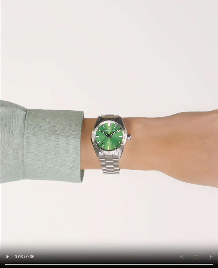 <iframe width="467" height="830" src="https://www.youtube.com/embed/B2z5s-KkZ6I" title="HAMILTON - JazzMaster Performer Auto H36105160" frameborder="0" allow="accelerometer; autoplay; clipboard-write; encrypted-media; gyroscope; picture-in-picture; web-share" referrerpolicy="strict-origin-when-cross-origin" allowfullscreen></iframe>