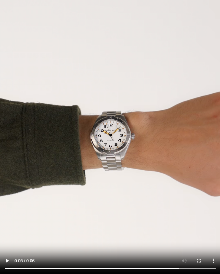 <iframe width="467" height="830" src="https://www.youtube.com/embed/DX7jSWcKgzs" title="HAMILTON - Khaki Feild Expedition | H70315110 wrist-shot video" frameborder="0" allow="accelerometer; autoplay; clipboard-write; encrypted-media; gyroscope; picture-in-picture; web-share" referrerpolicy="strict-origin-when-cross-origin" allowfullscreen></iframe>