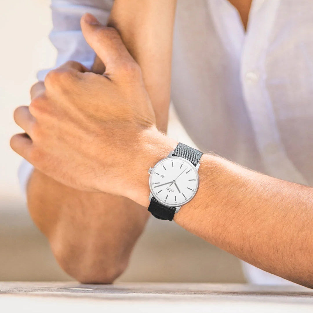 Junghans - Form A Titan Auto | 27/2000.00