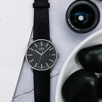 Junghans - Form A Titan Auto | 27/2001.00