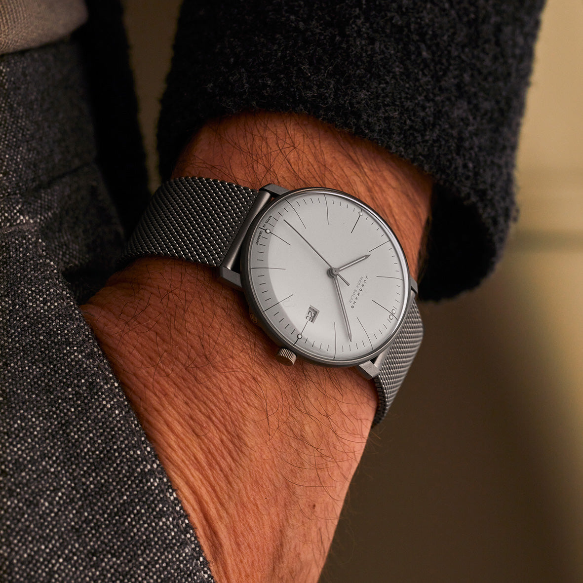 Junghans - Max Bill Mega Solar | 59/2022.46