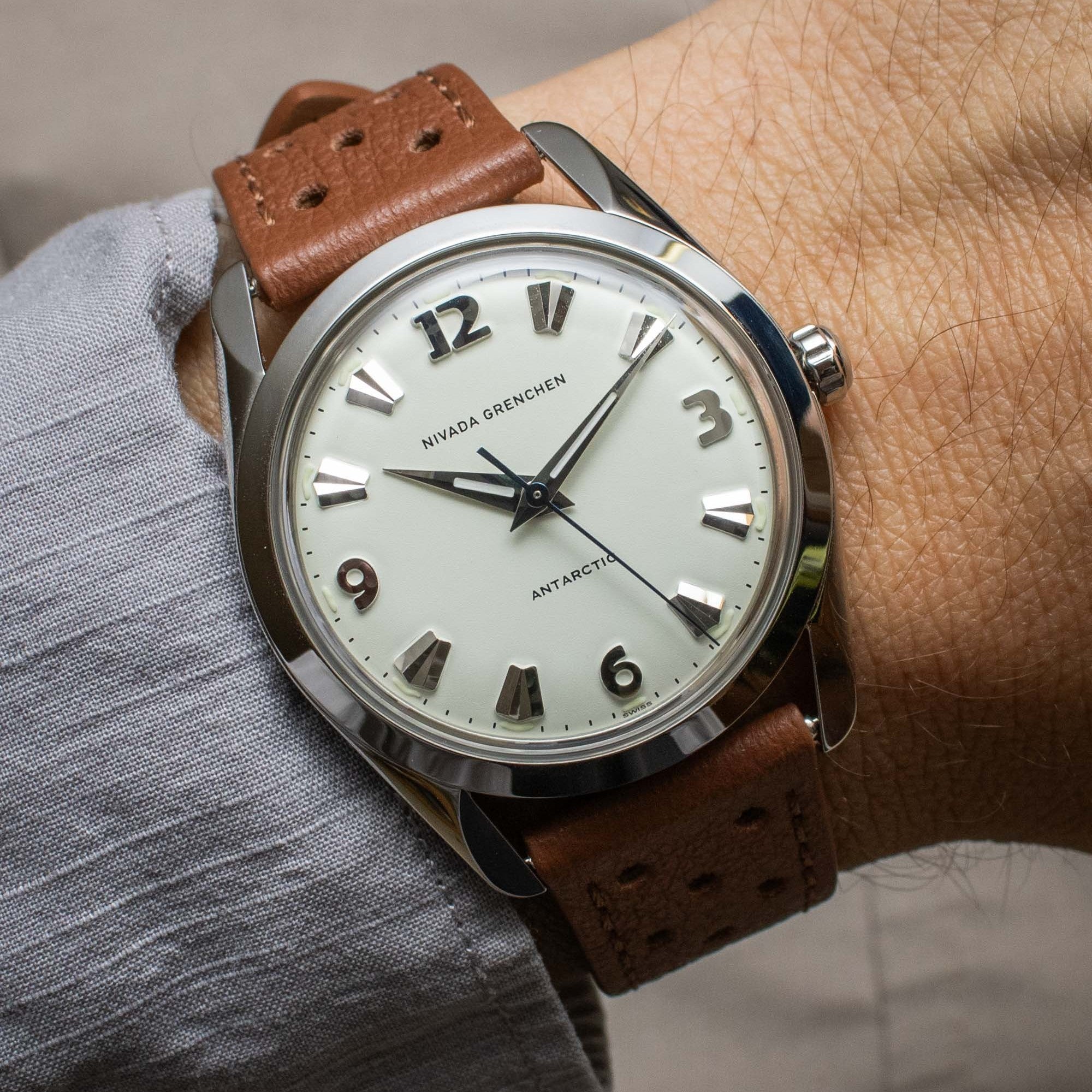 NIVADA GRENCHEN - Antarctic Eggshell 38mm | 32080A16 – TimeScape