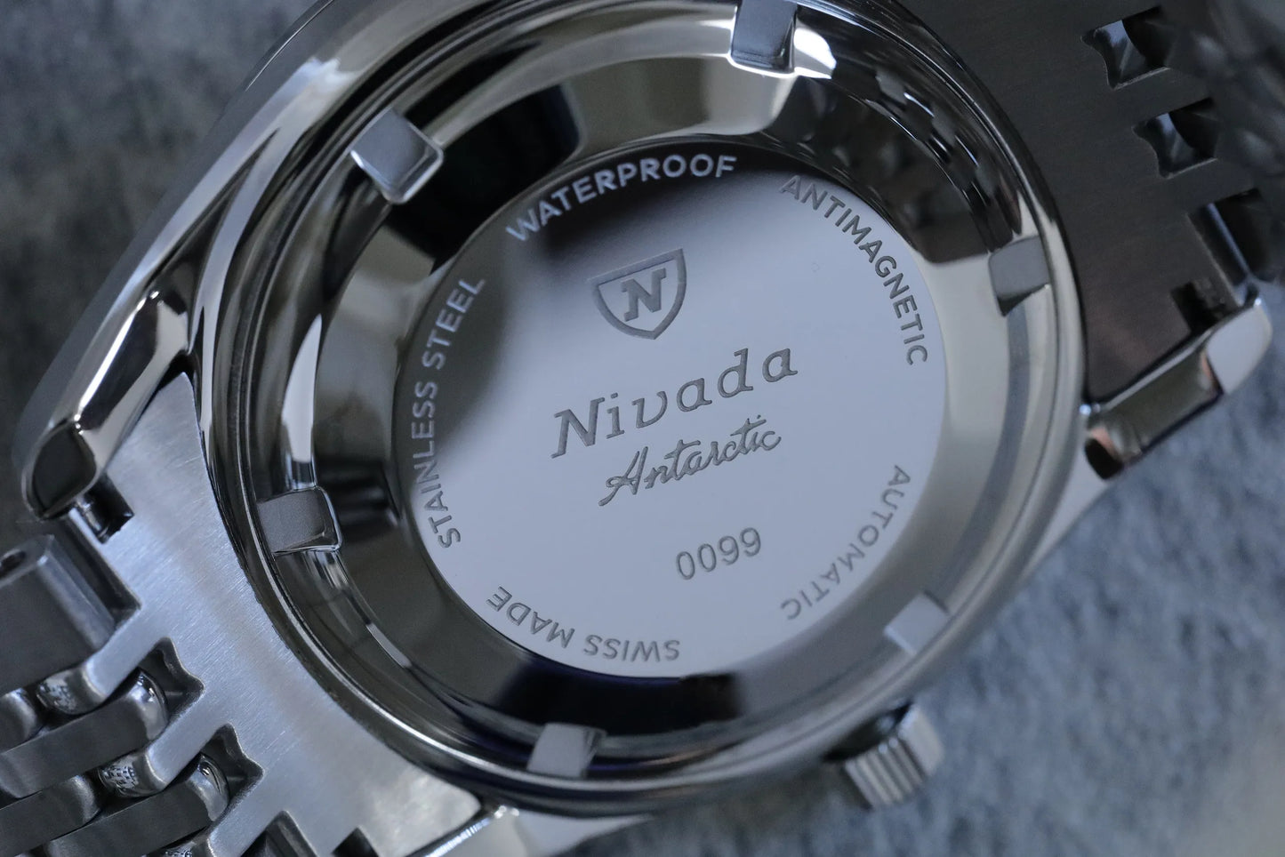 NIVADA GRENCHEN - Antarctic Spider LE | 32023A04