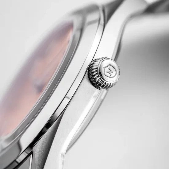 NIVADA GRENCHEN - Antarctic Spider | No-date – TimeScape