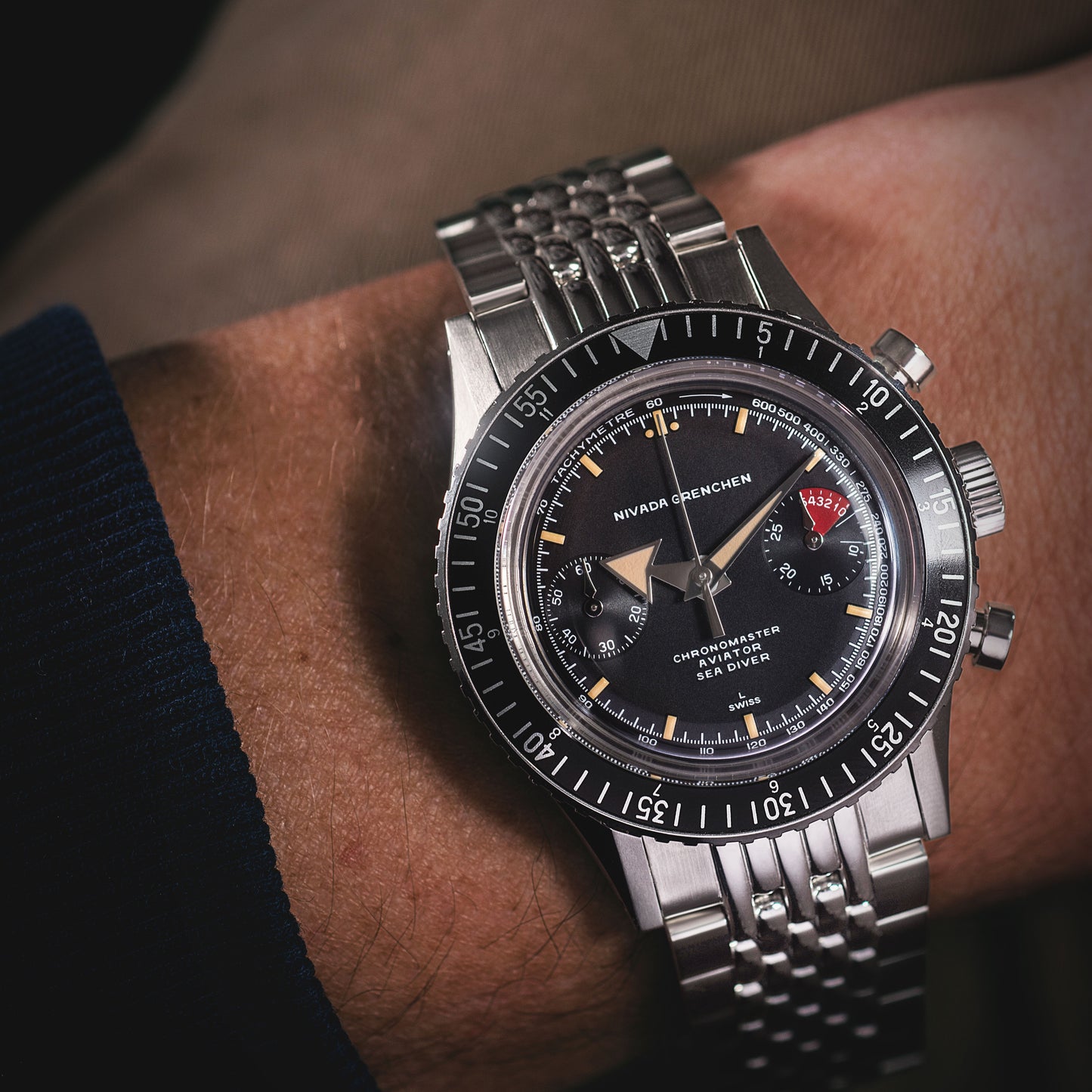 NIVADA GRENCHEN - Chronomaster BroadArrow Inter-bezel | 86056M04LC