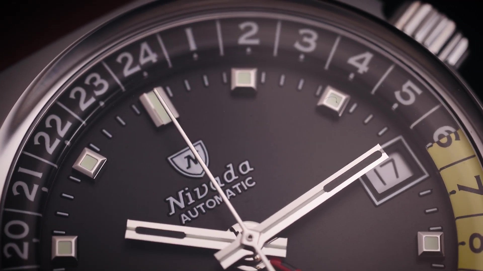 <iframe width="1280" height="720" src="https://www.youtube.com/embed/qS31ogn1cq8" title="Nivada Grenchen Antarctic GMT" frameborder="0" allow="accelerometer; autoplay; clipboard-write; encrypted-media; gyroscope; picture-in-picture; web-share" referrerpolicy="strict-origin-when-cross-origin" allowfullscreen></iframe>