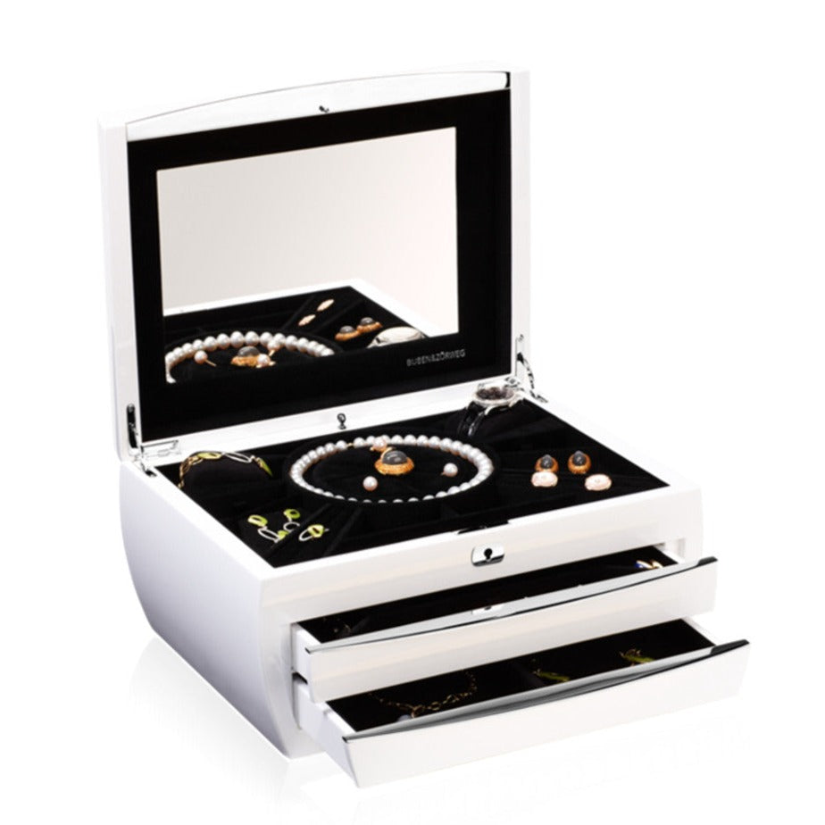 Cosmopolitan | Ivory