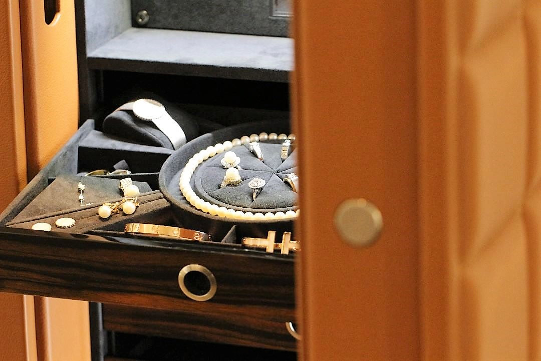 Orion XL Safe | Brown