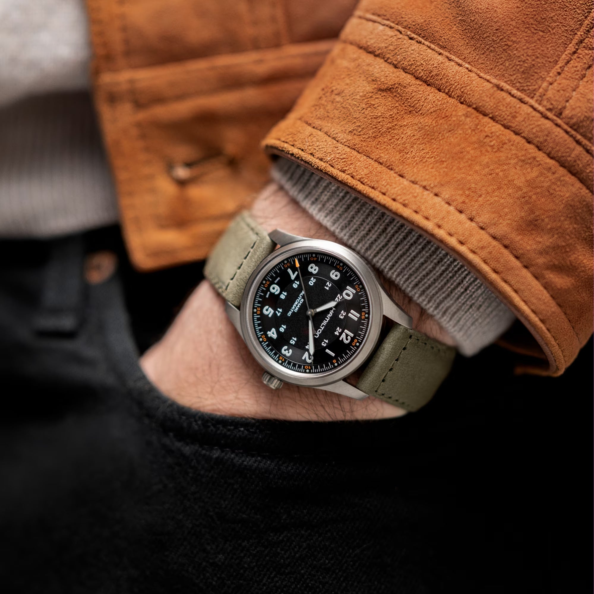 HAMILTON Khaki Field Titanium Auto H70205830 hamilton-khaki-field-titanium-auto-h70205830